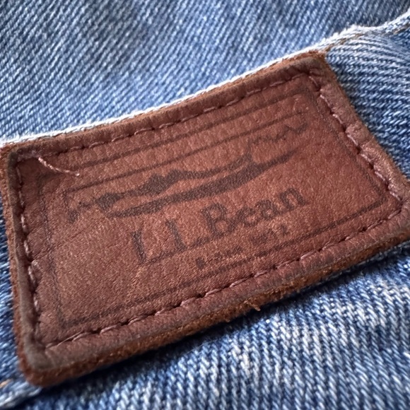 LL Bean Comfort Waist Jeans Men’s Size 42x29 Elastic Stretch Denim Cotton EUC - Picture 6 of 6